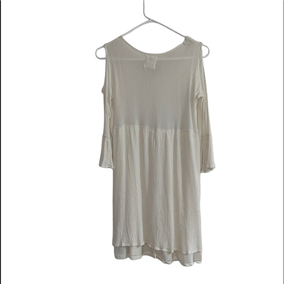 🌻 Wild Blue by Sadie Robertson Boho Cold Shoulder Top. SiZe medium - Picture 3 of 9